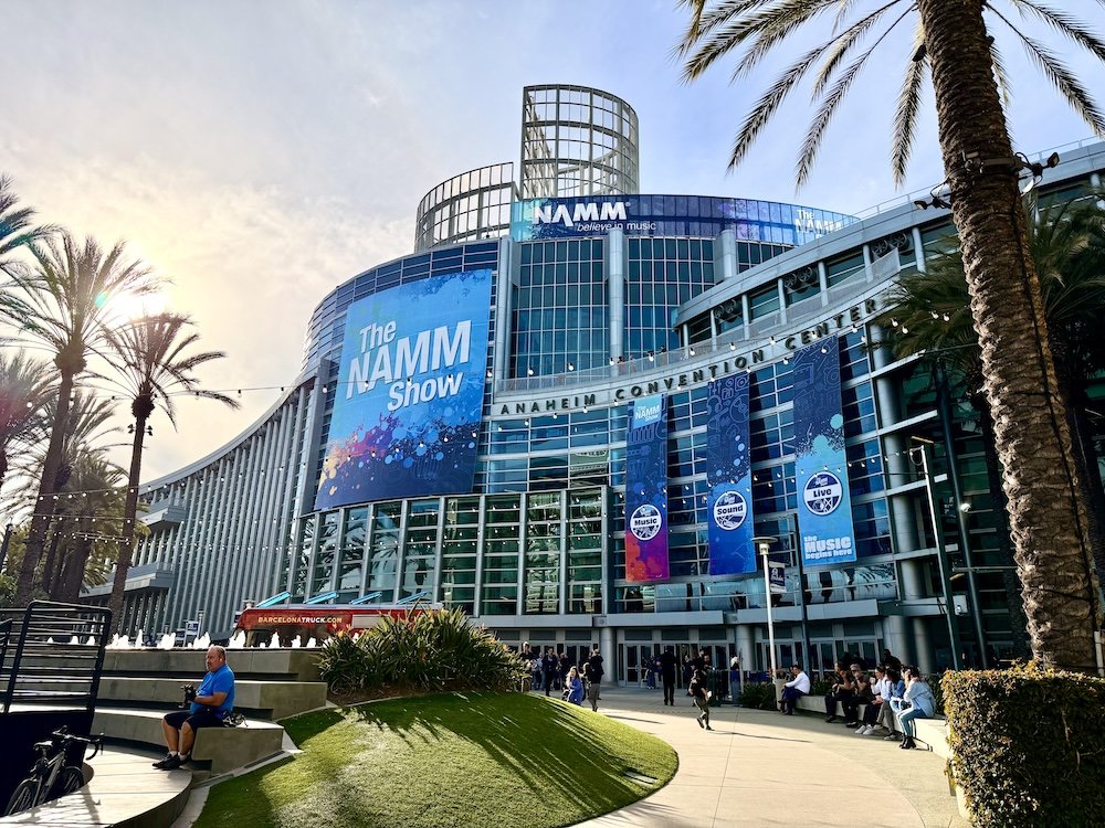 Seen On The Scene: Namm 2025, Part 2 1 15 front of building